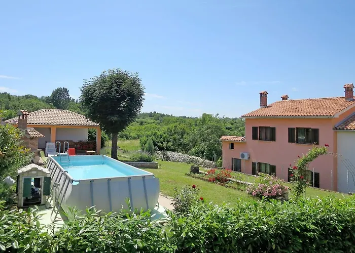 Holiday Home La Donja - Lbn340 By Interhome